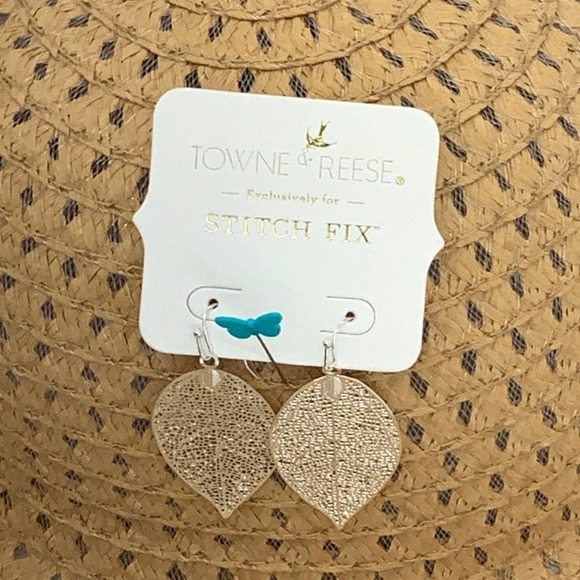 Towne & Reese Silver Leaf Drop Earrings for SF - Picture 1 of 2